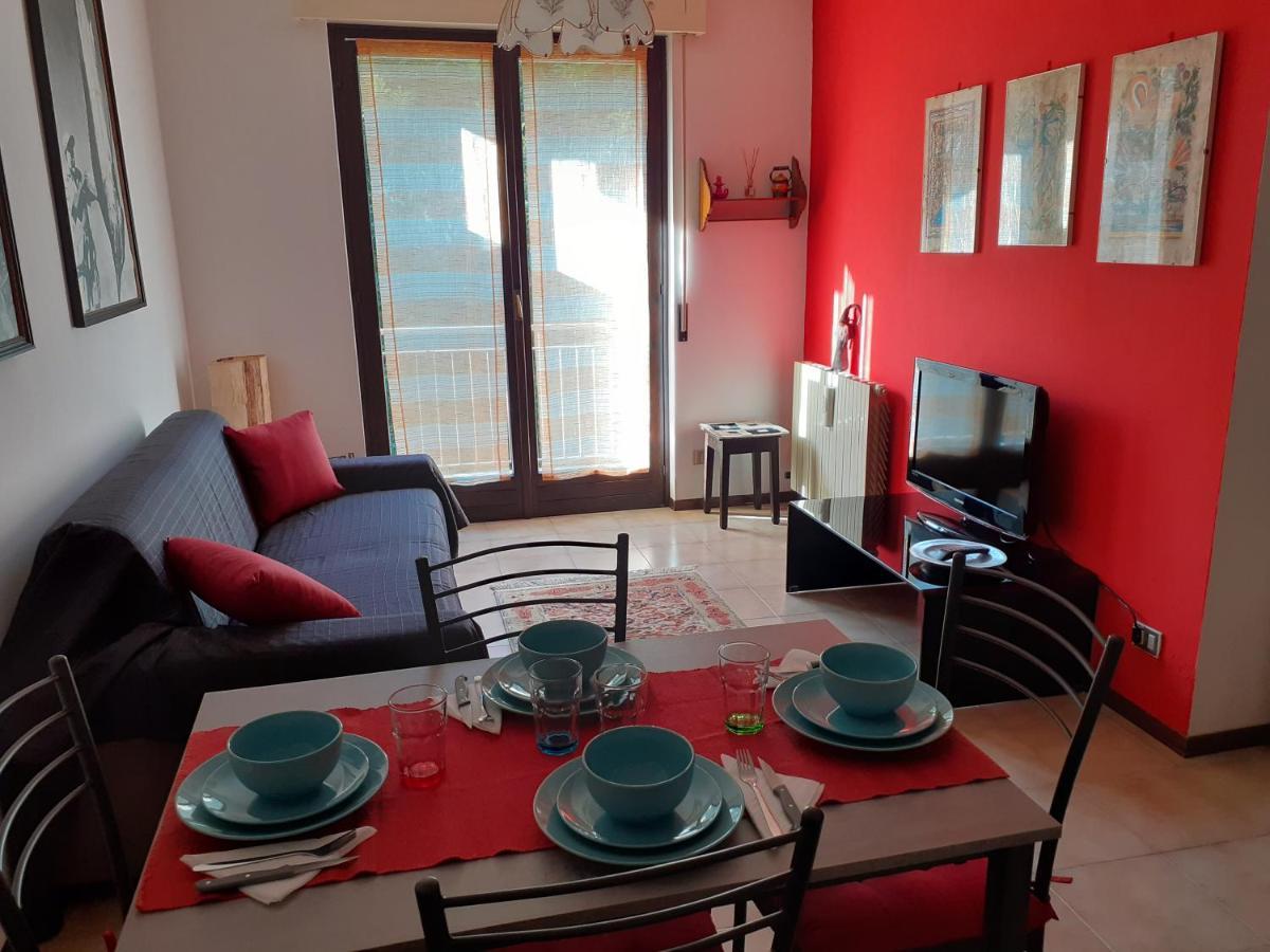 Apartamento Il Nido Di Luca Stresa Exterior foto